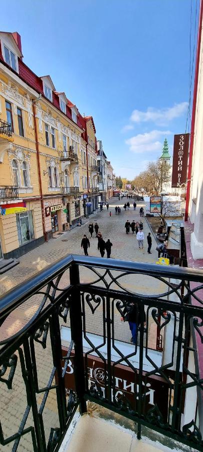 Центр Апарт Appartement Ternopil Buitenkant foto