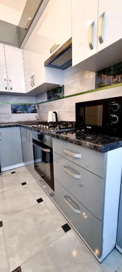 Центр Апарт Appartement Ternopil Buitenkant foto